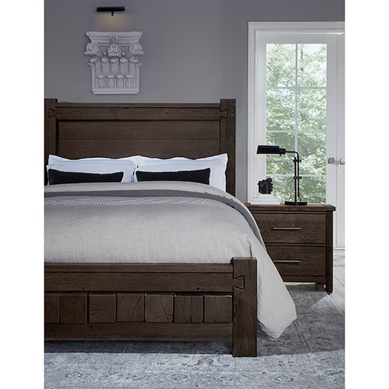 Vaughan Bassett Dovetail Bedroom Queen Low Profile Bed