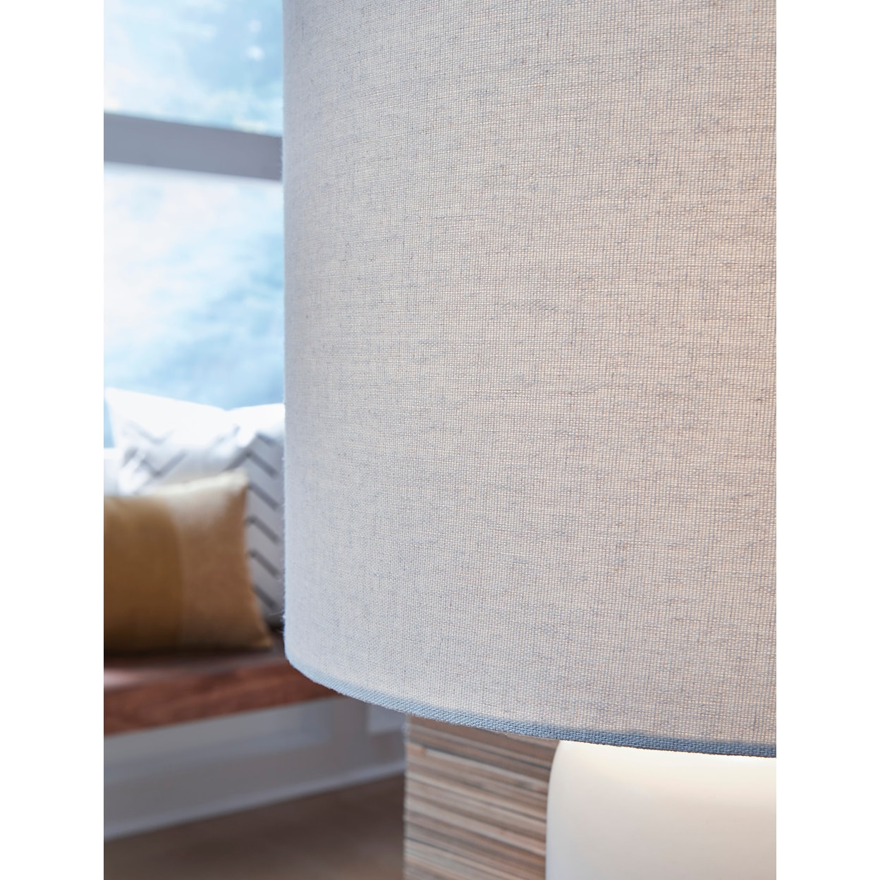 Ashley Furniture Signature Design Lamps - Contemporary Lemrich Table Lamp