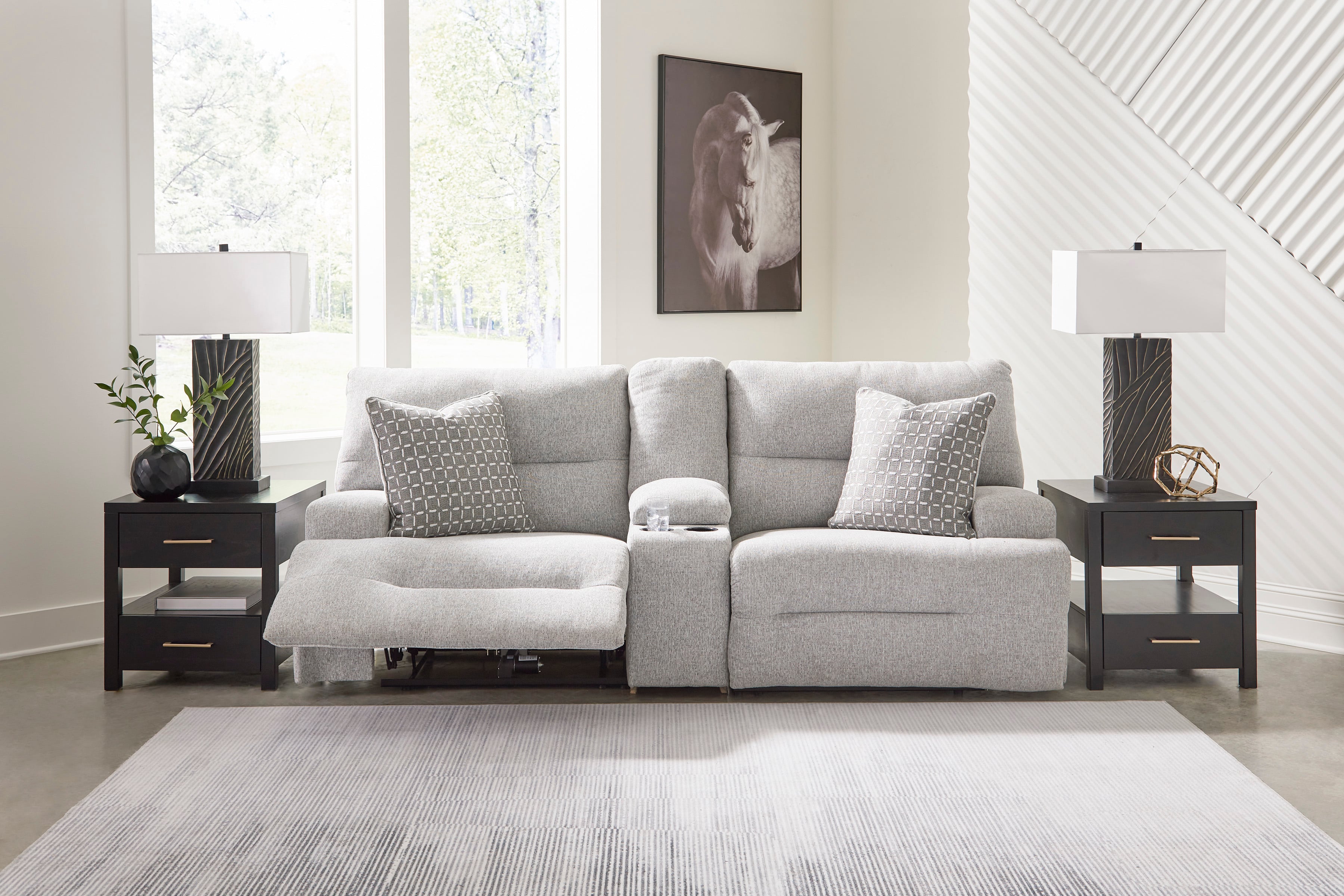 Signature Design by Ashley Acklen Place Sectional