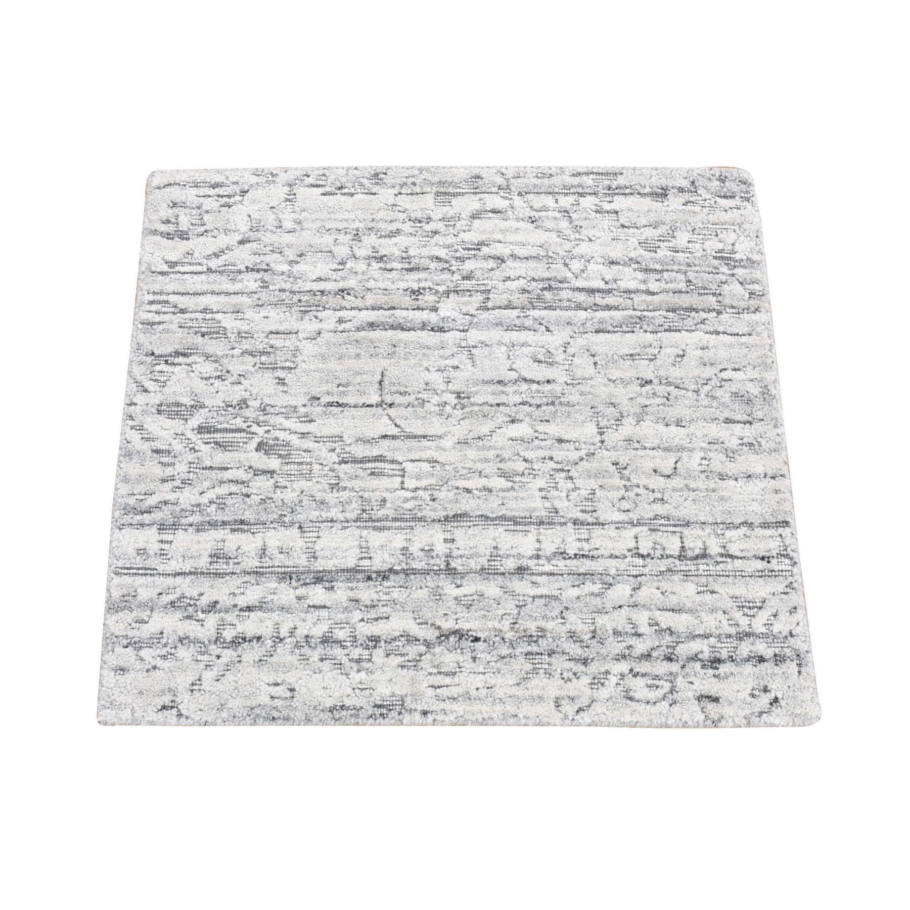 4 Ft &amp; Under  Rug