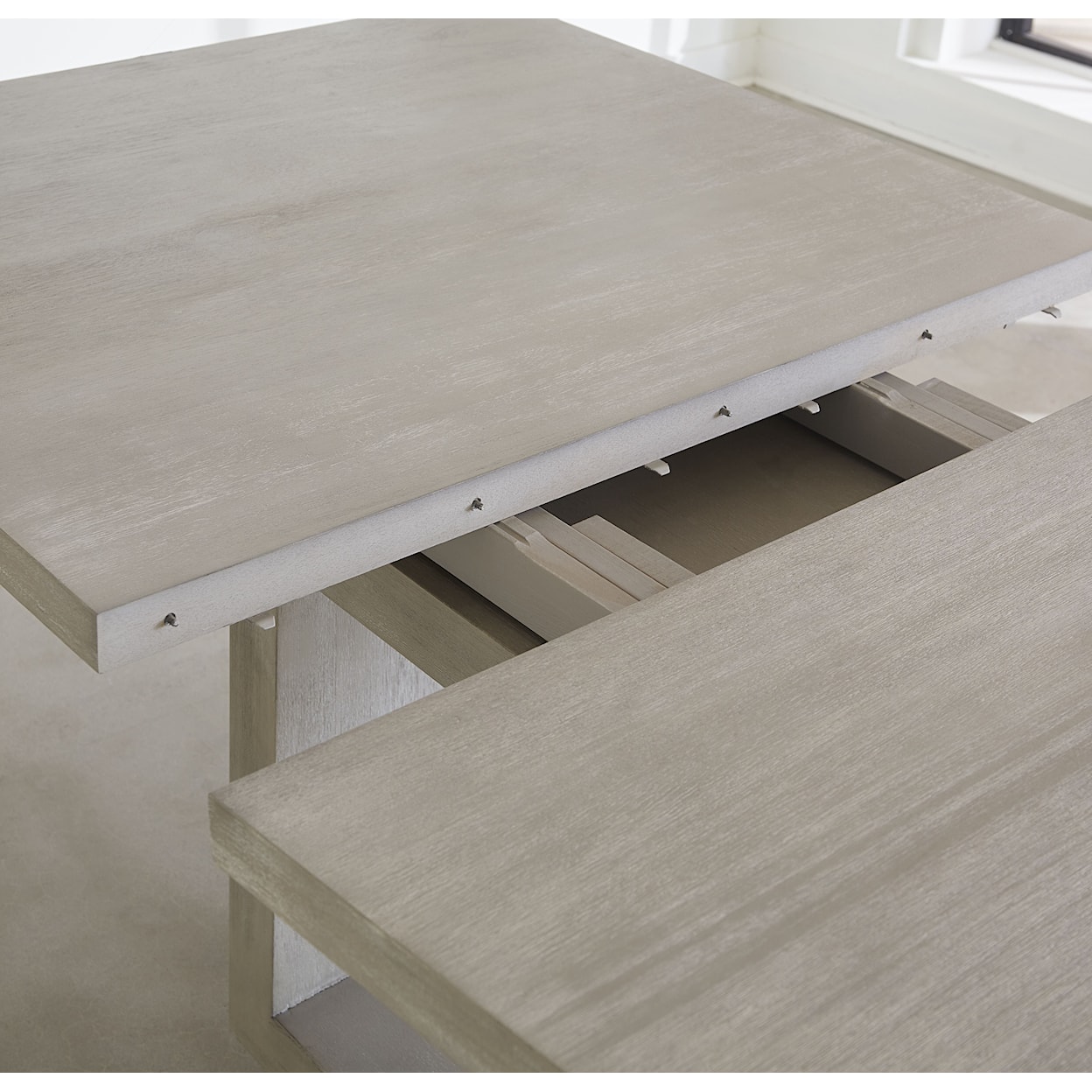 Modus International Oxford Table