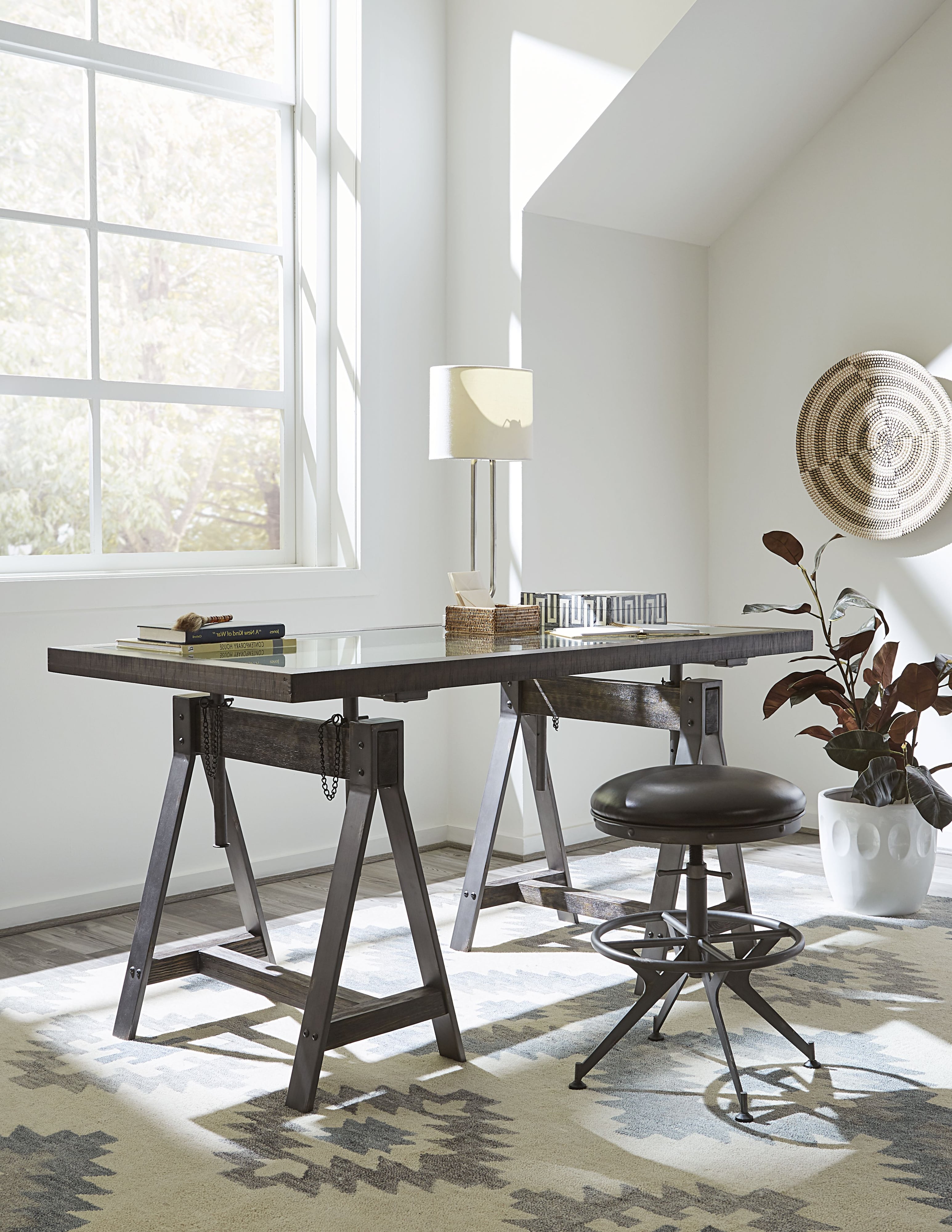 Modus Furniture Medici Adjustable Desk