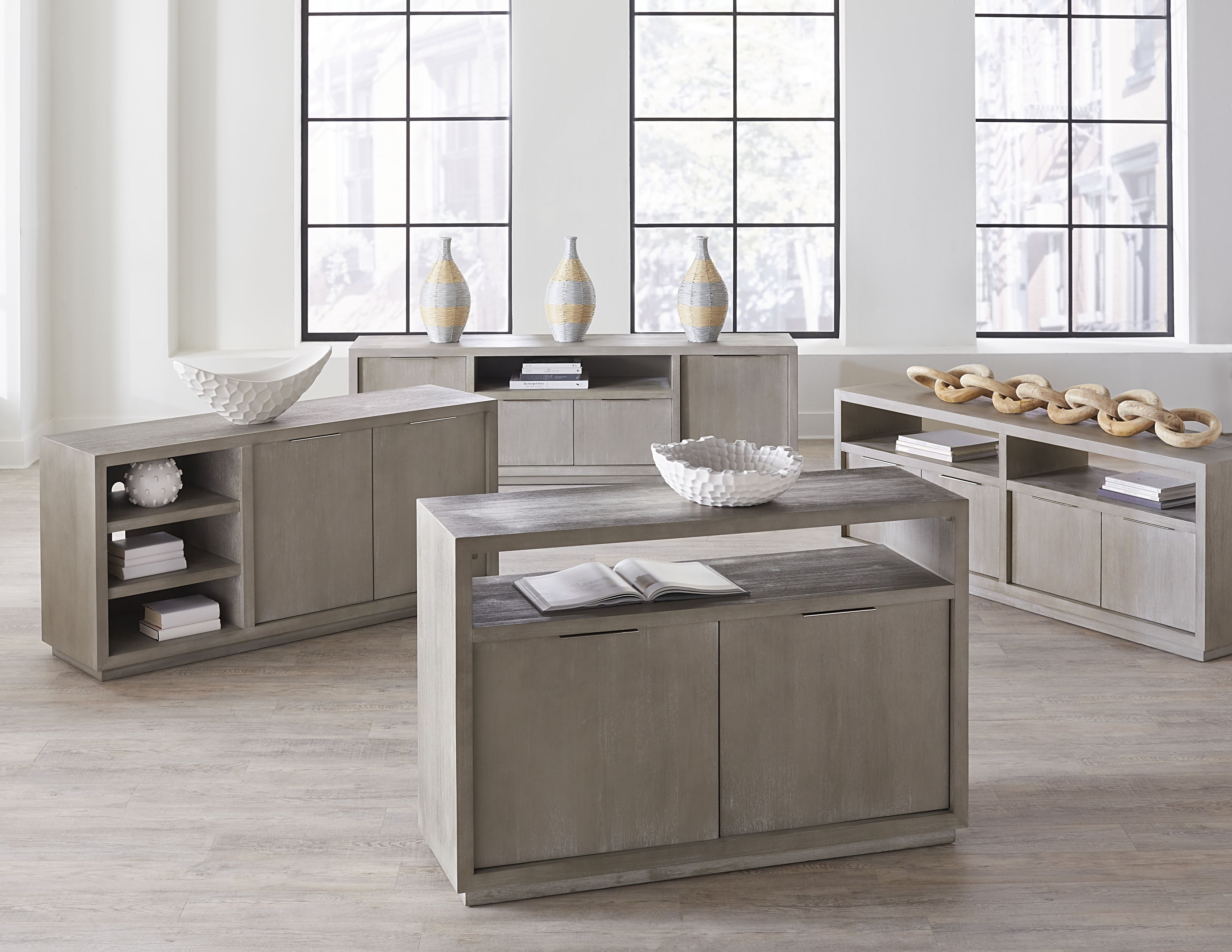 84" Entertainment Console