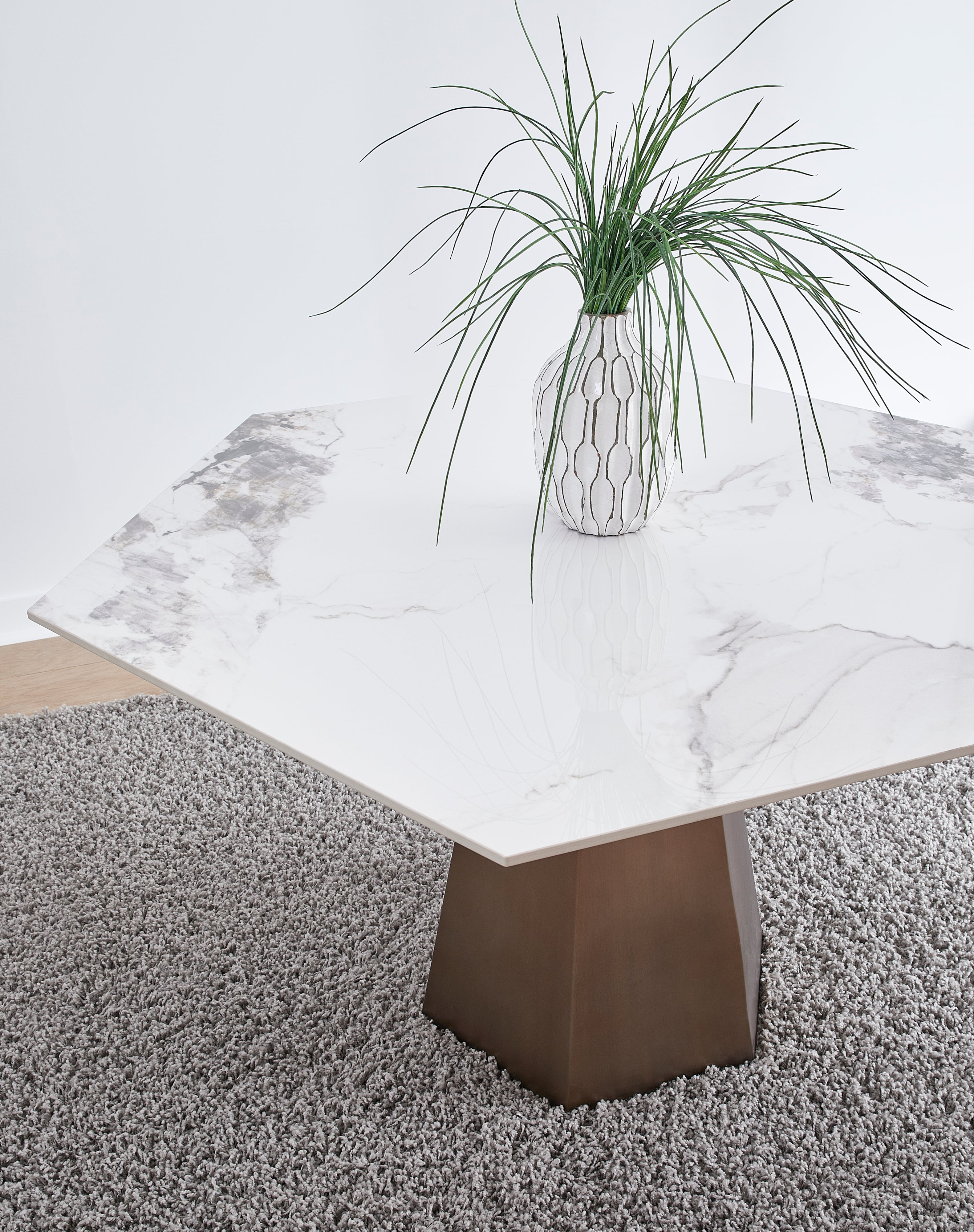 Modus Furniture Crossroads 2.0 5-Piece Dining Set