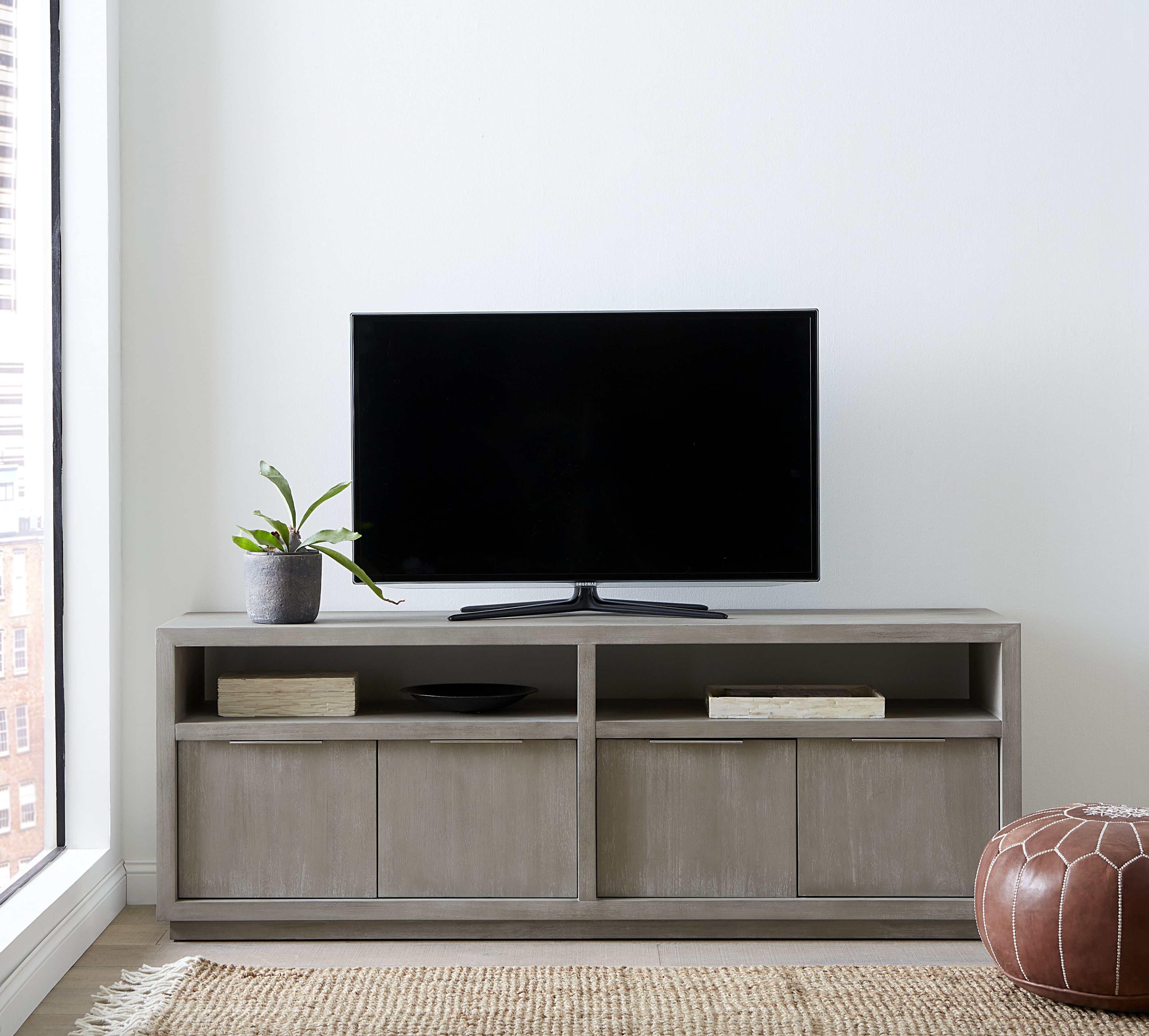 Modus Furniture Oxford 74" Media Console