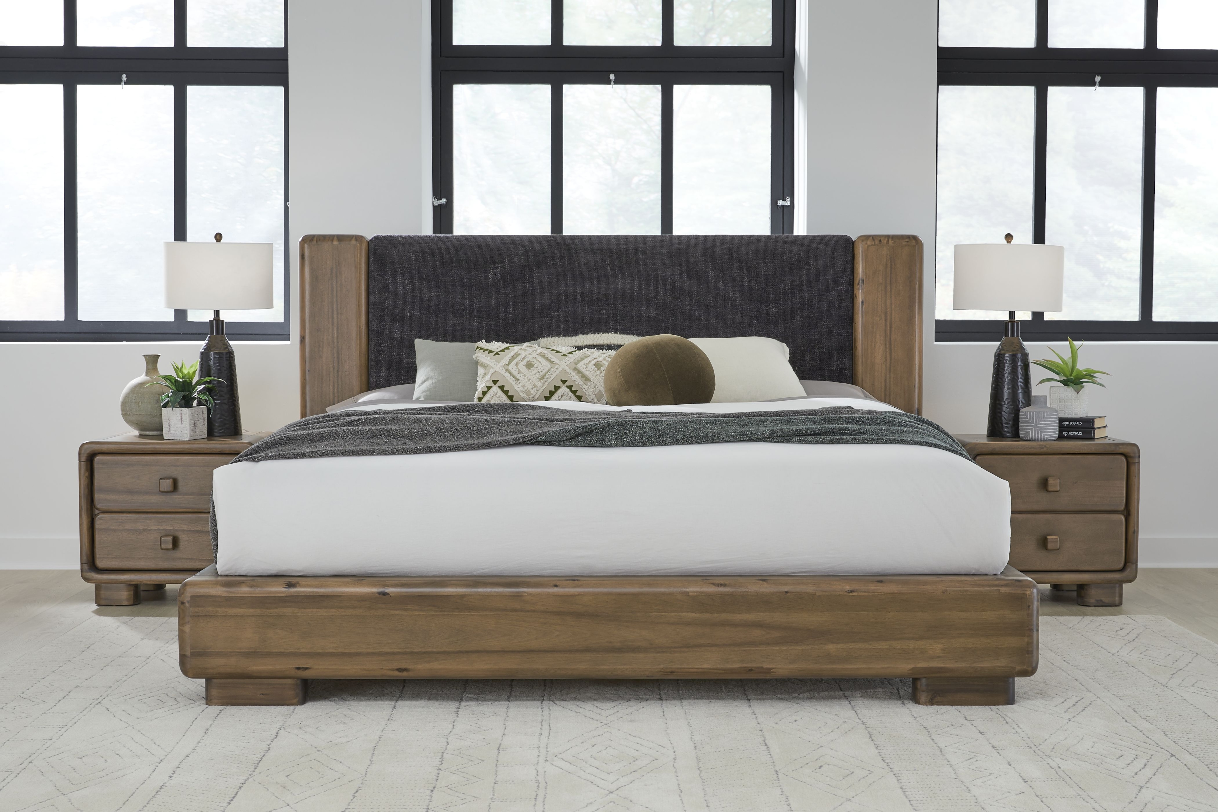 Modus Furniture Boka Full Platform Bed