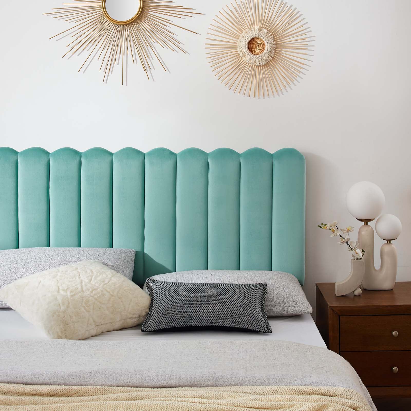 Modway Reagan MOD6586MIN Reagan Queen Performance Velvet Platform Bed Value City Furniture