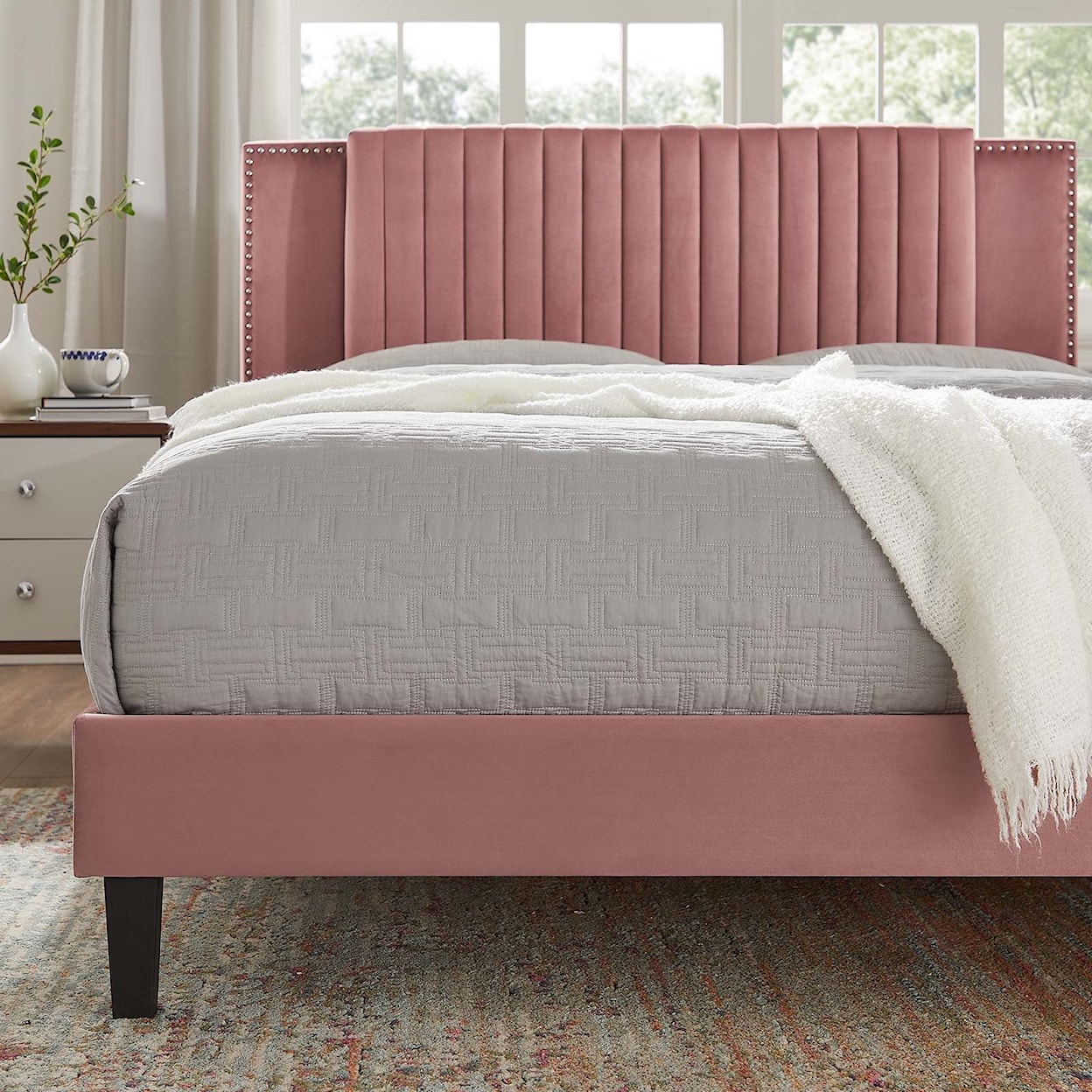 Modway Zahra Zahra Channel Velvet Twin Platform Bed