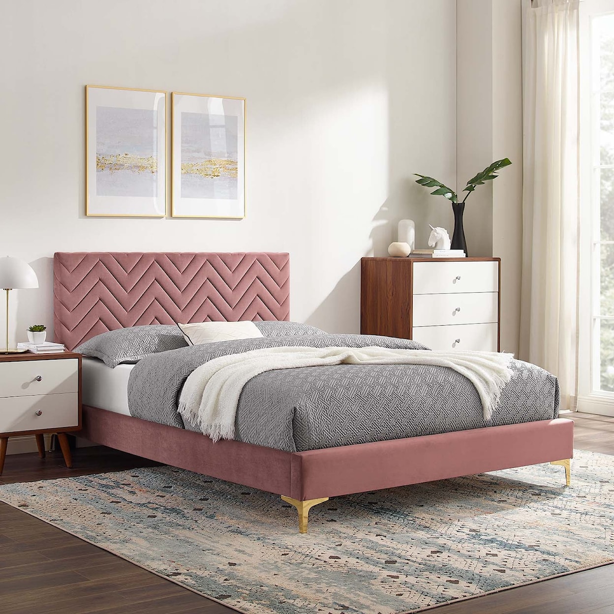 Modway Leah Leah Chevron Velvet King Platform Bed