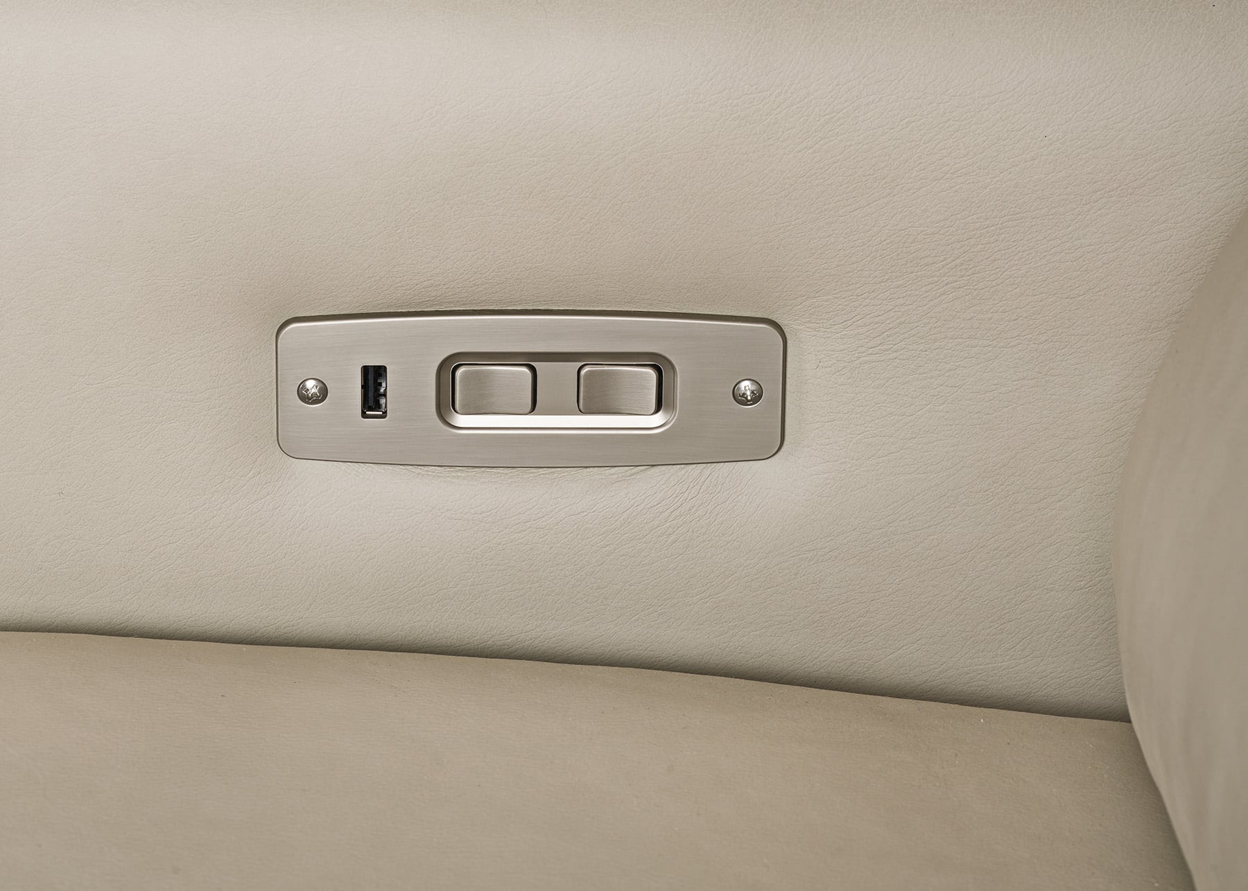 Hancock and Moore Ghent Ghent Power Recliner with Battery