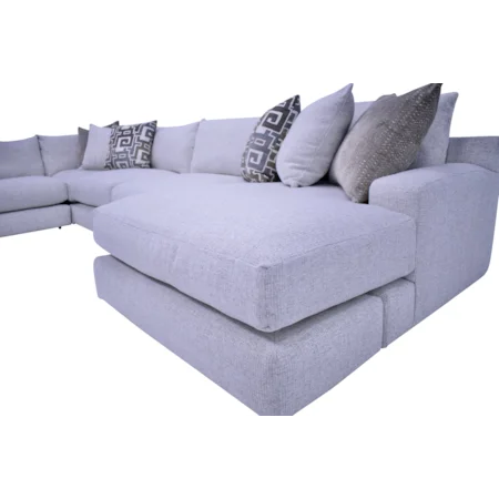 Chaise Sofas & Sectionals