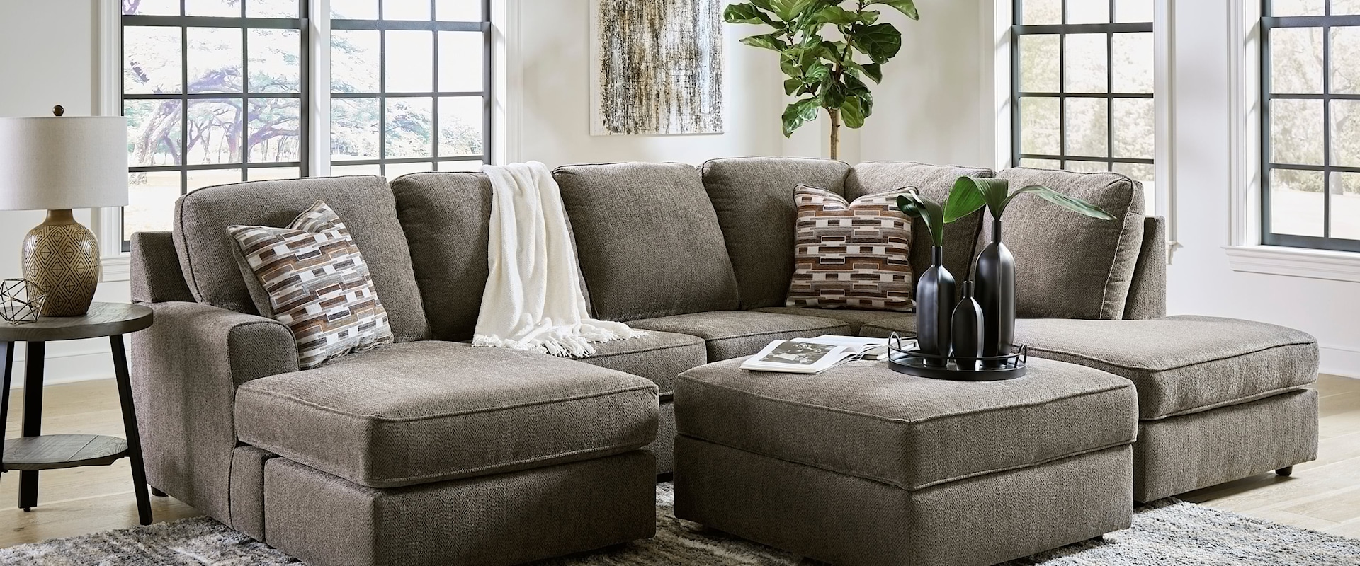 Phoenix Sectional and Ottoman