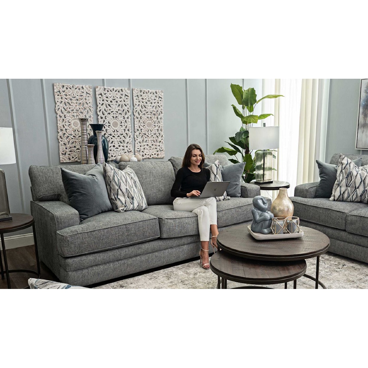 Dallas Sofa Company CAMDEN Camden Grey Loveseat