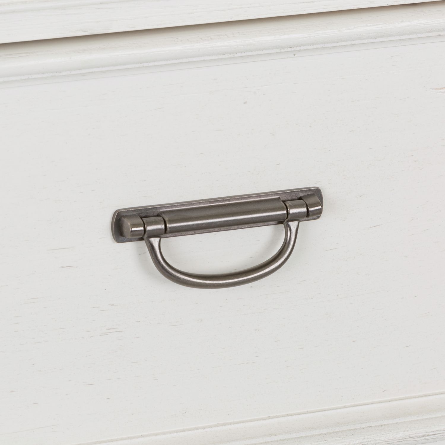 8-Drawer Dresser &amp; Mirror