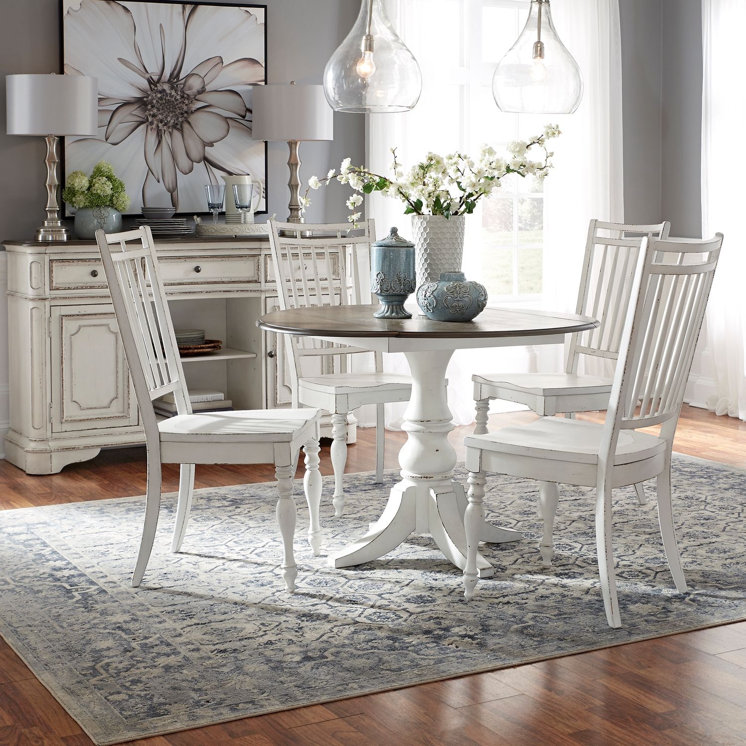 Liberty Furniture Magnolia Manor 5-Piece Dining Set