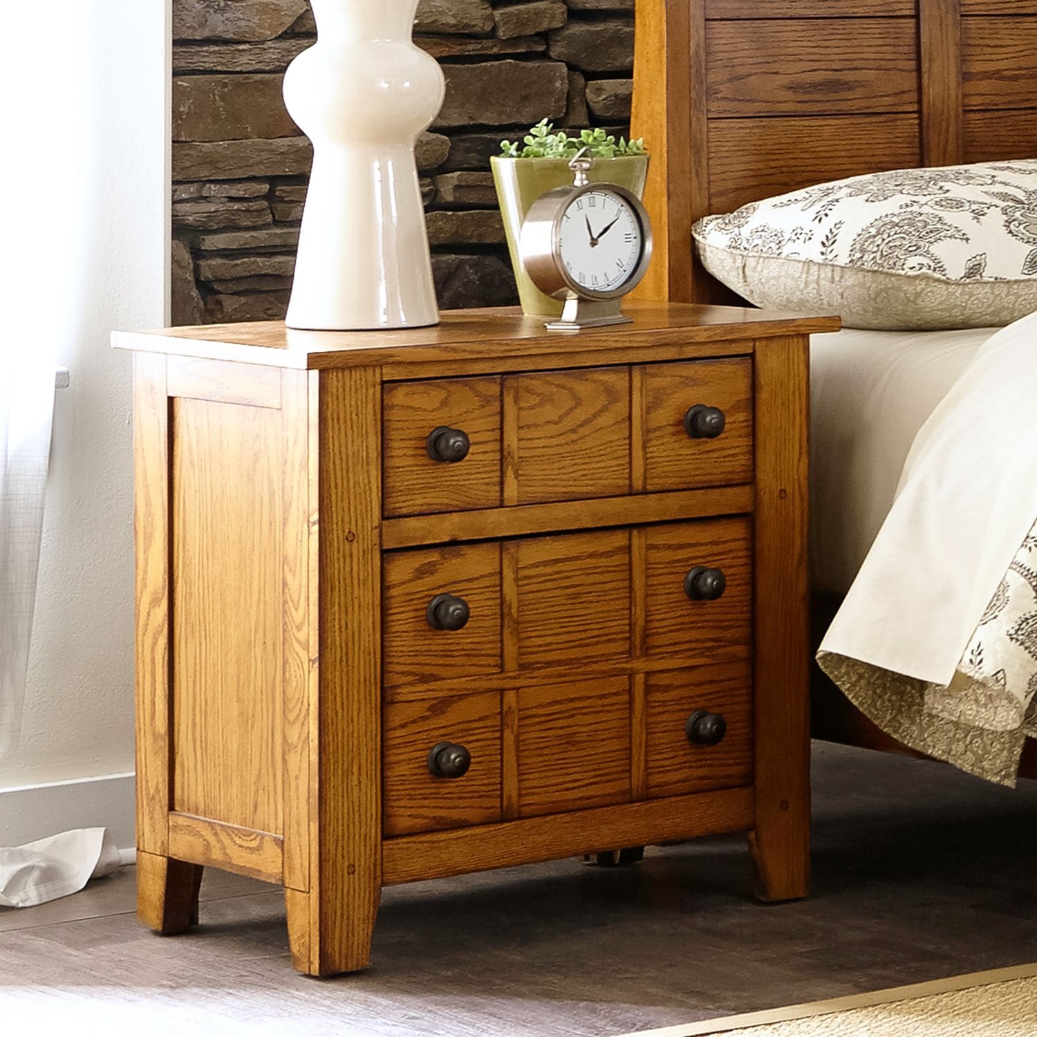 Liberty Furniture Grandpa's Cabin 2-Drawer Nightstand