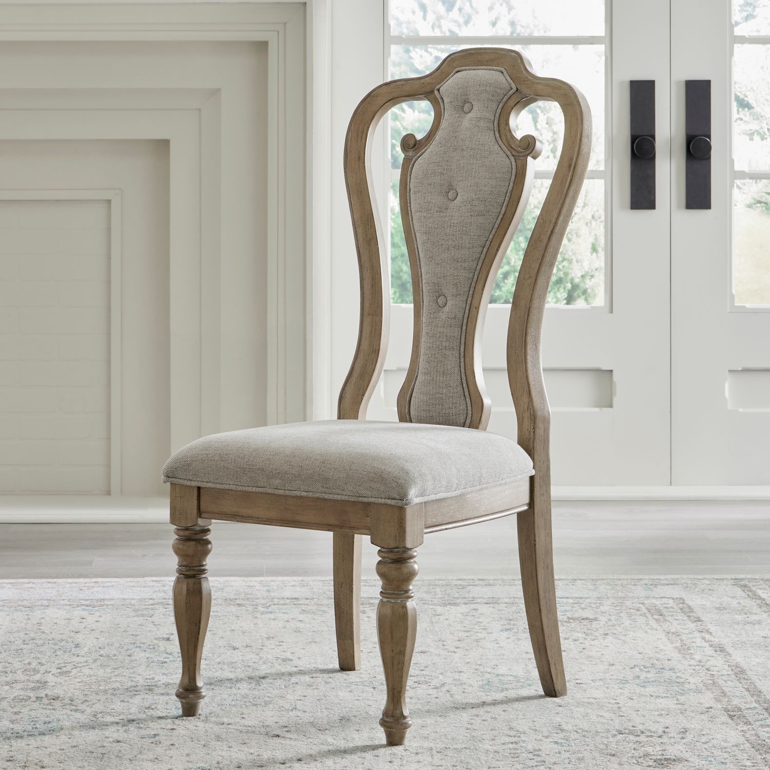 Liberty Furniture Magnolia Manor Splat Back Side Chair