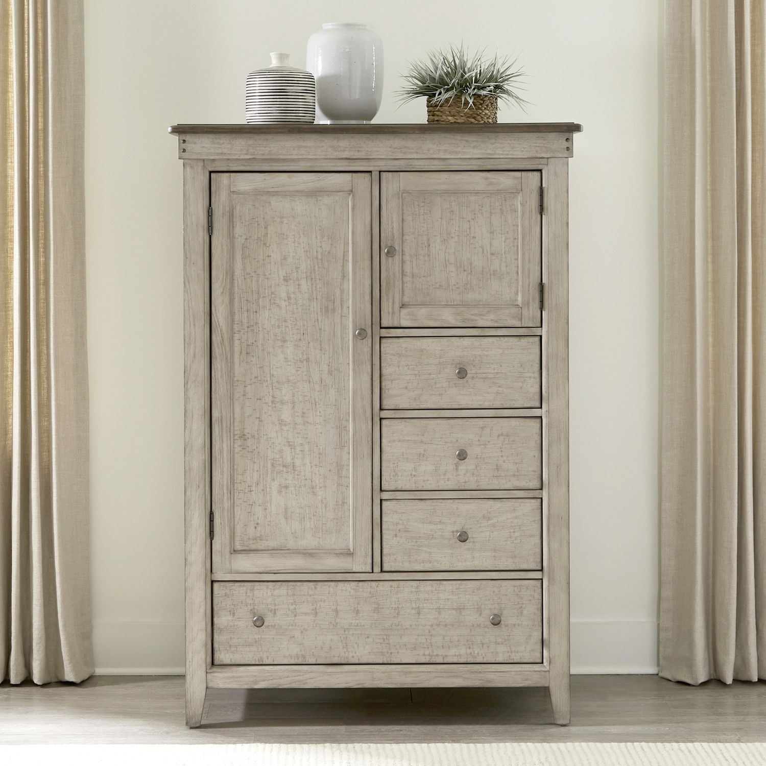 Liberty Furniture Ivy Hollow Door Chest