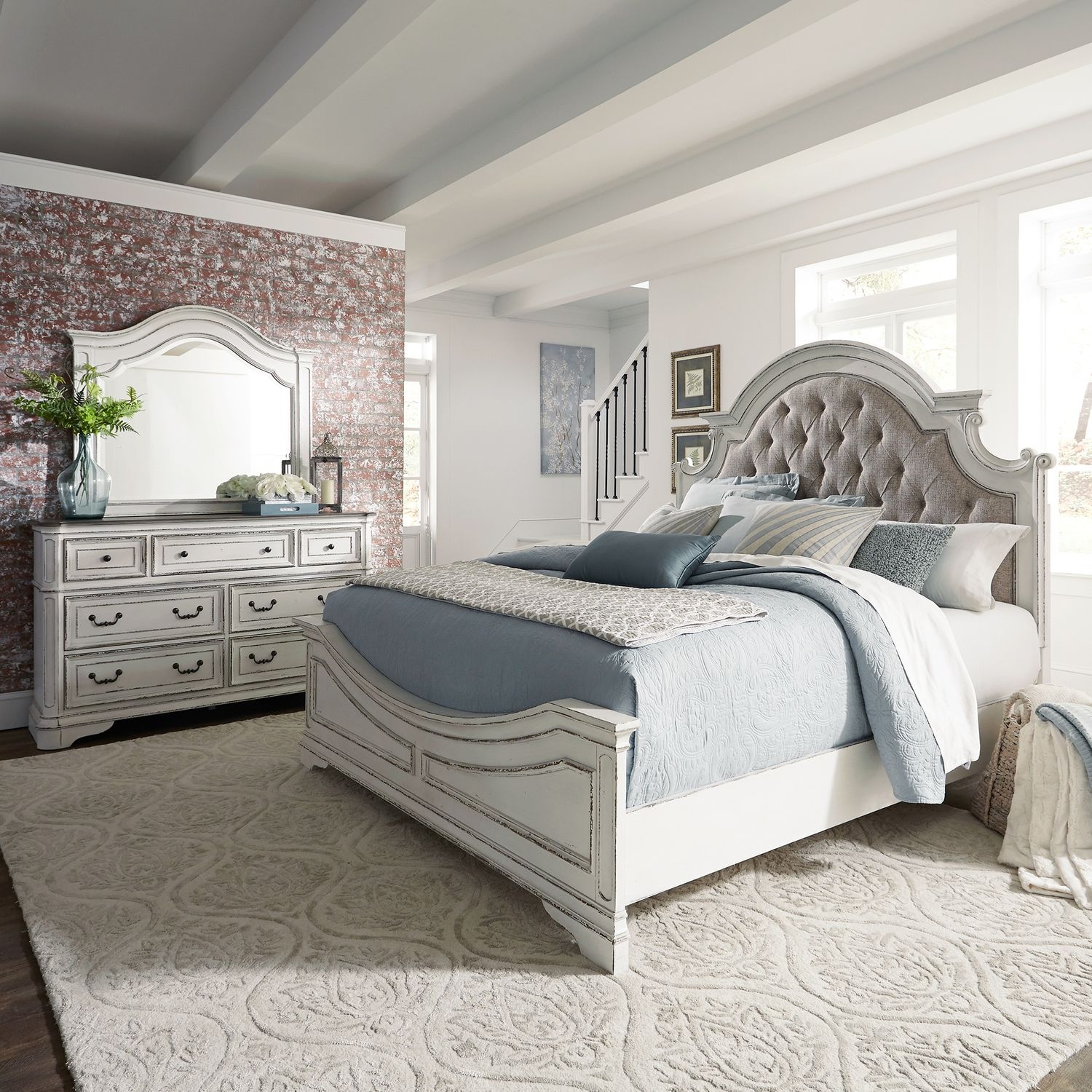 3-Piece Upholstered King Bedroom Group