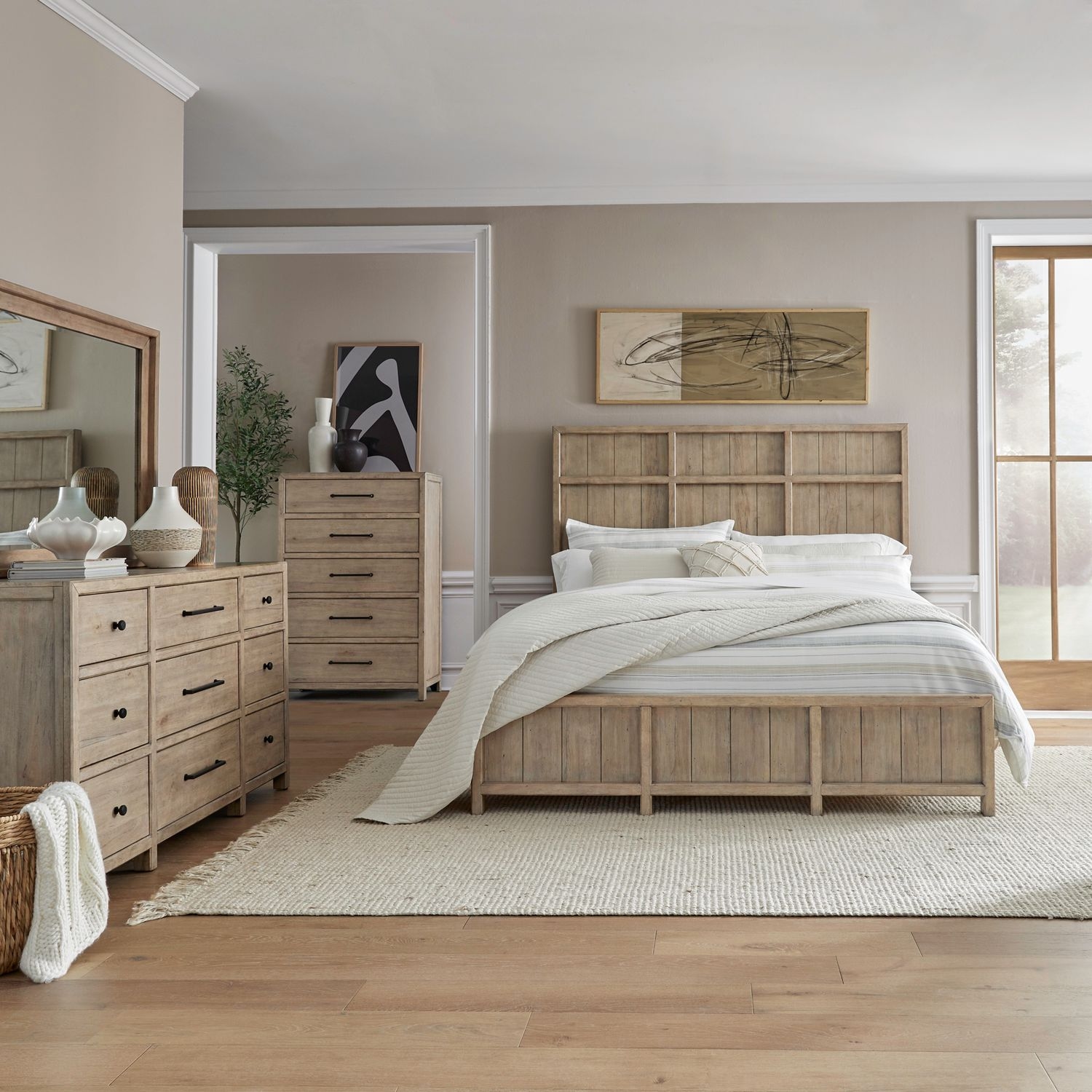 Transitional 3-Piece Queen Panel Bedroom Set