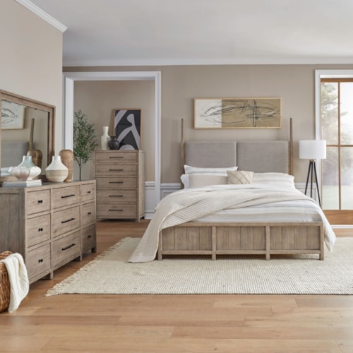 Transitional 4-Piece California King Poster Bedroom Set