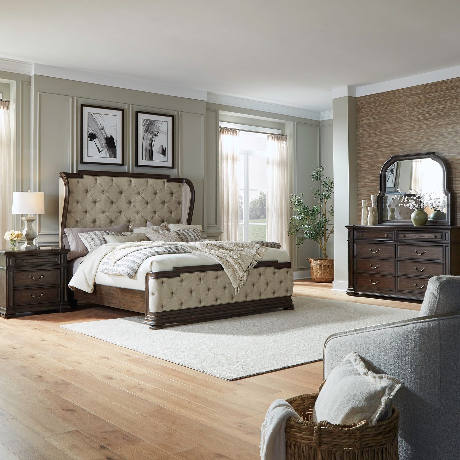 4-Piece King Shelter Bedroom Set