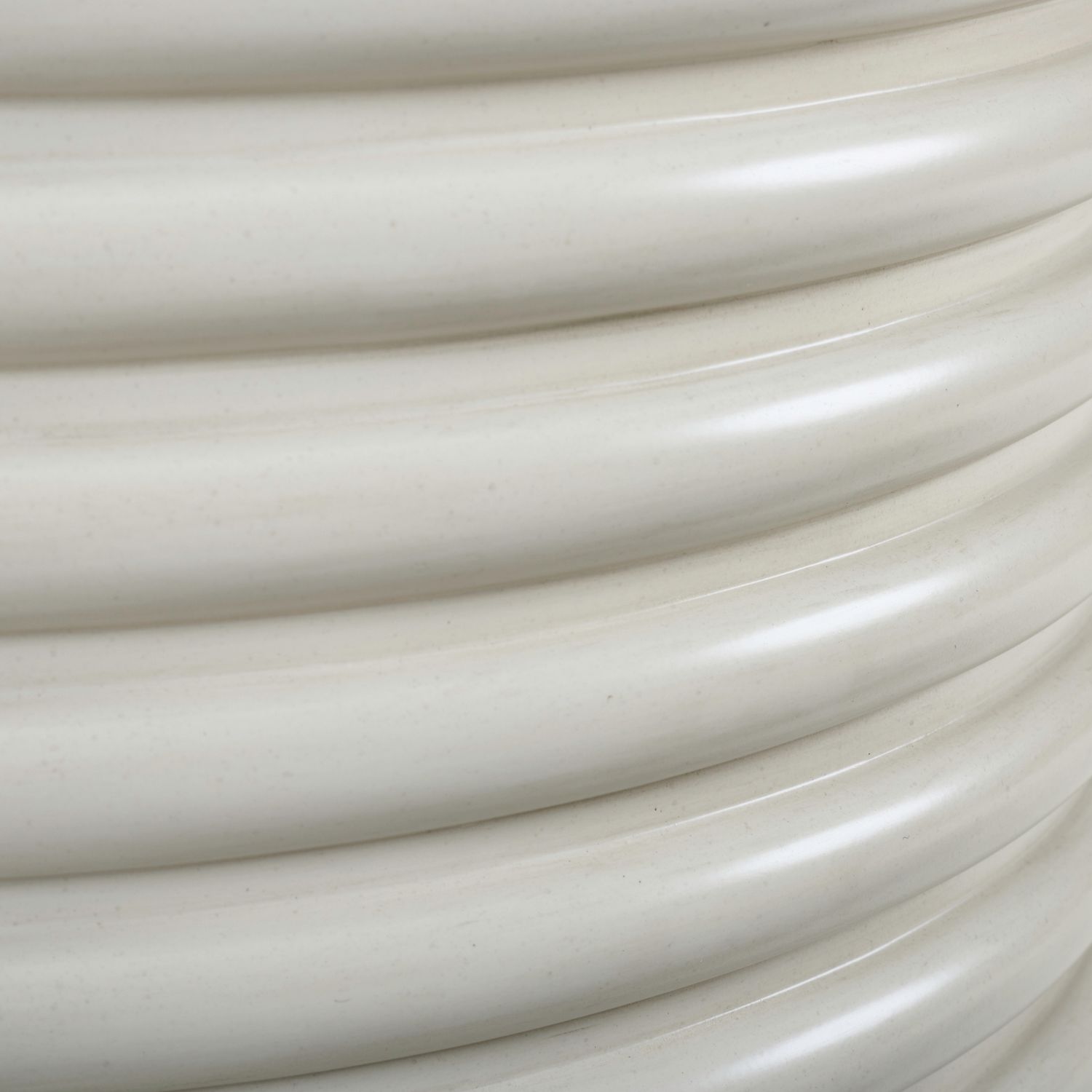 Liberty Furniture Berkley Square Round Chairside Table