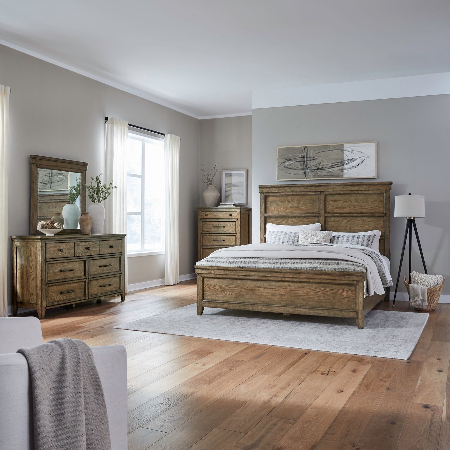 4-Piece Queen Panel Bedroom Set