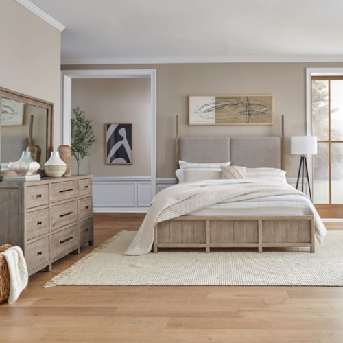 Transitional 3-Piece Queen Poster Bedroom Set