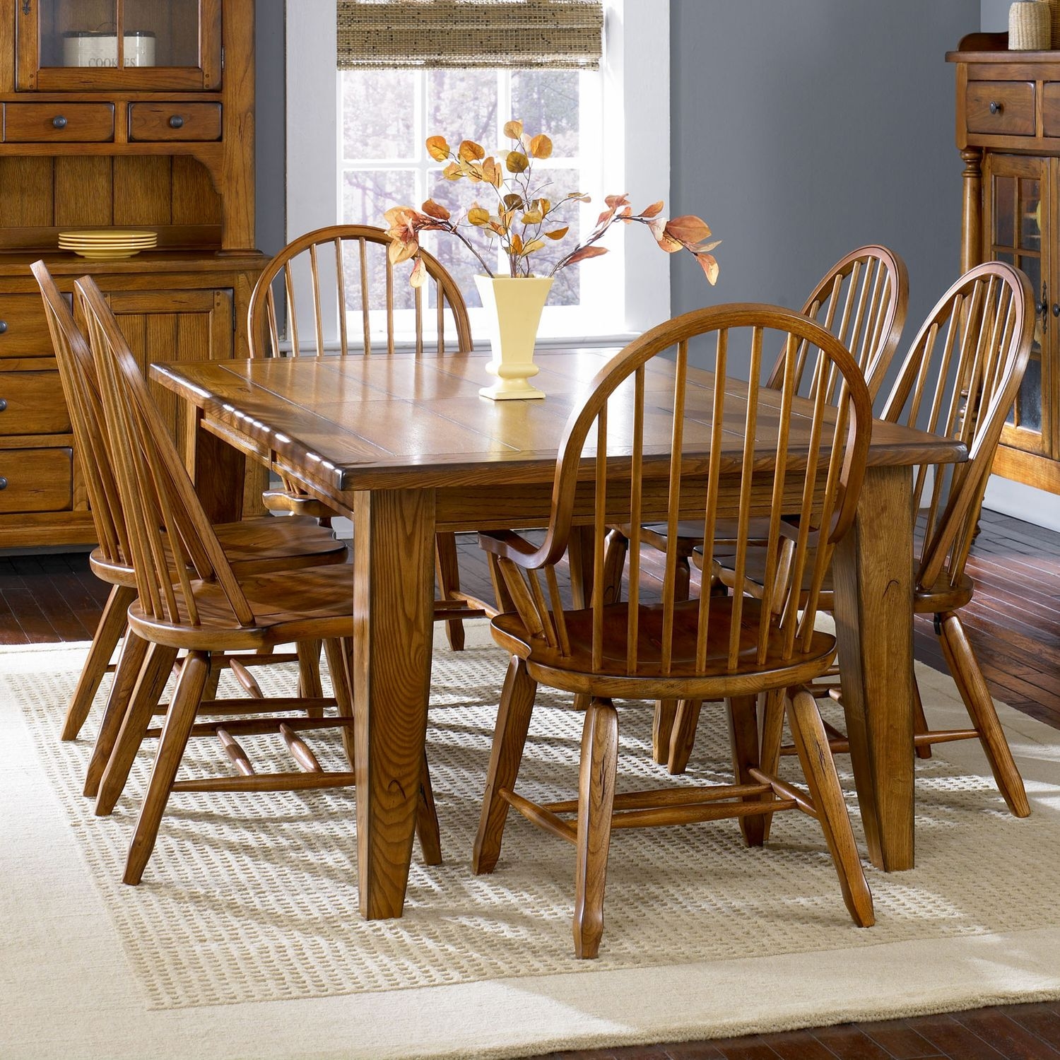 Liberty Furniture Treasures 7-Piece Dining Set