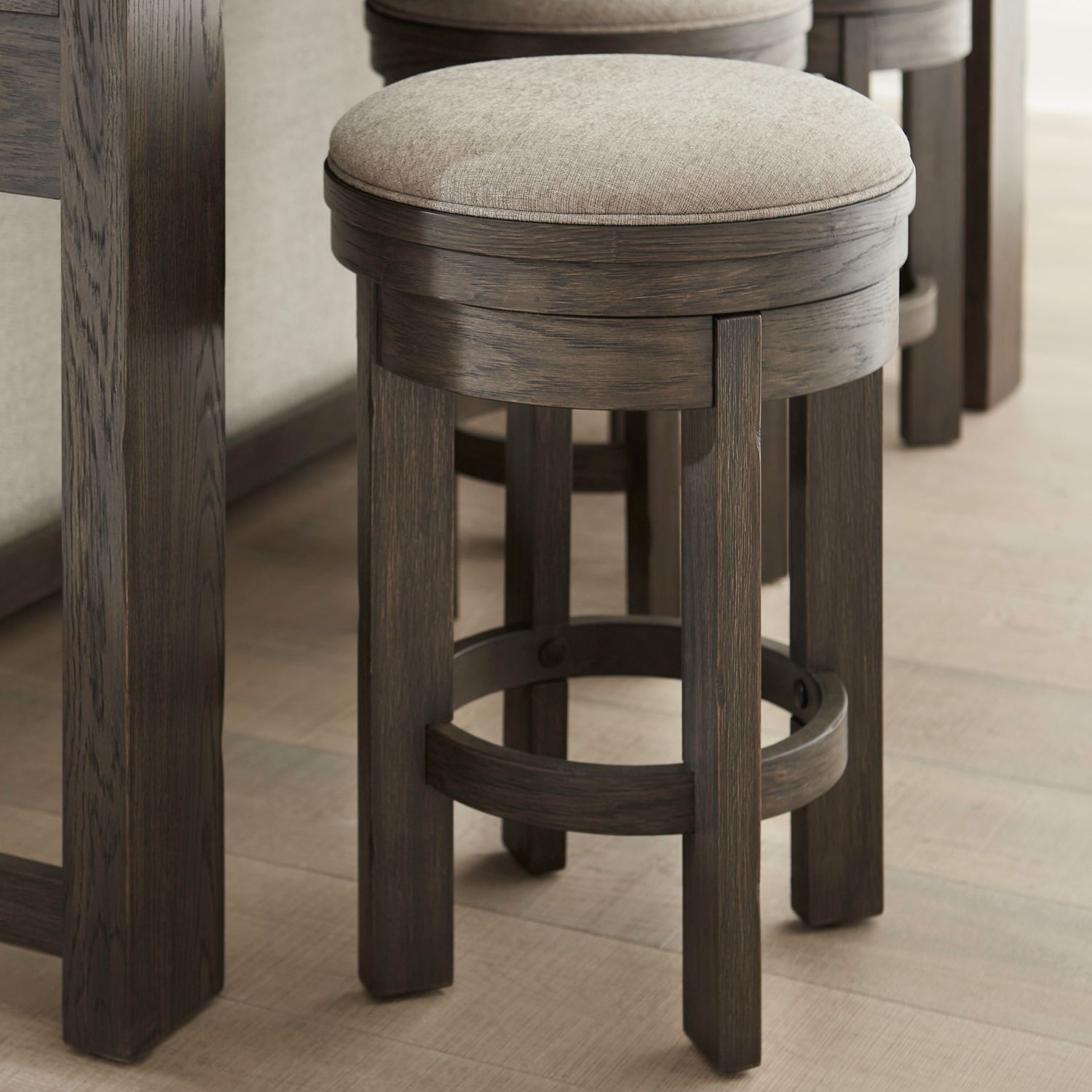 Liberty Furniture Lennox Hill Stool