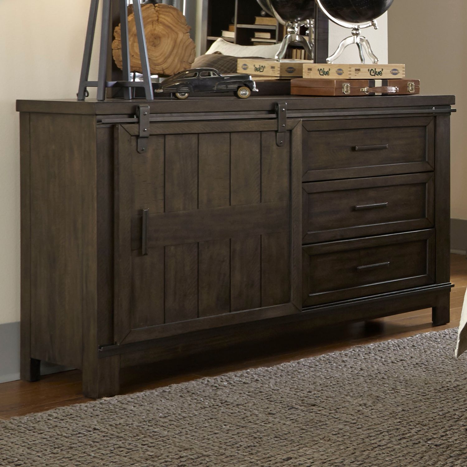 3-Drawer Dresser