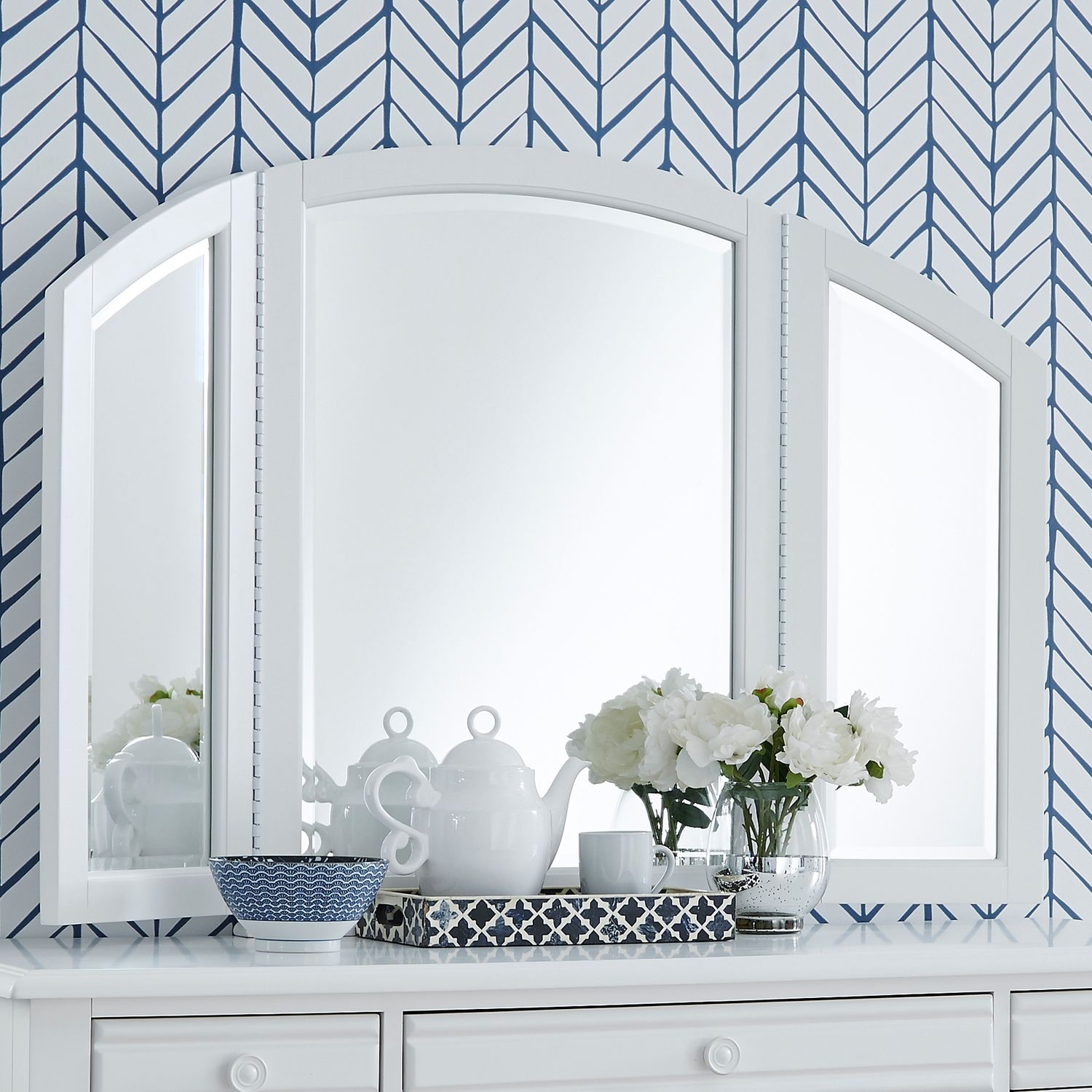 Liberty Furniture Summer House I Vanity Mirror