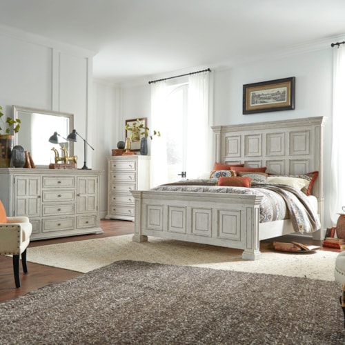 Traditional California King Bedroom Group