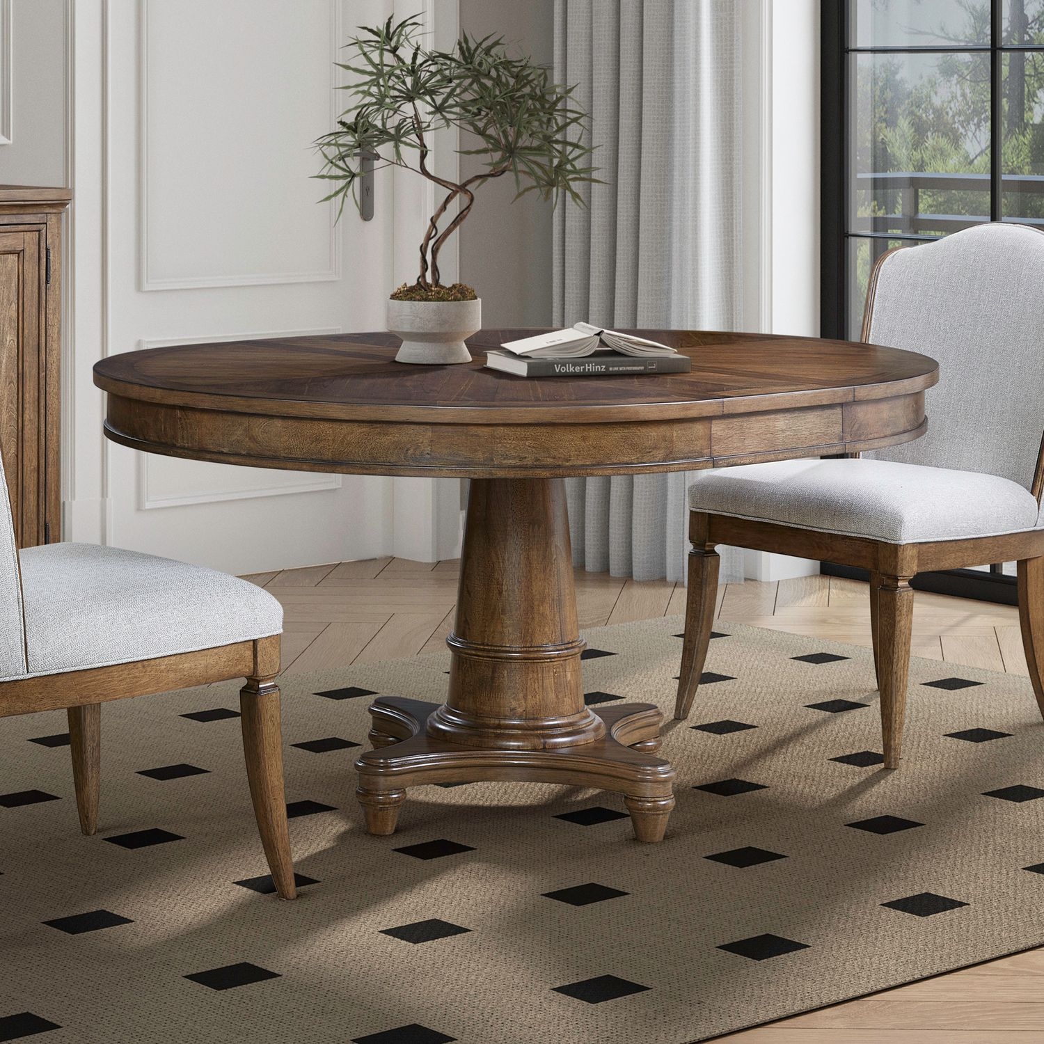 Liberty Furniture Harrison Heights 48" Round Pedestal Dining Table w/12" Leaf