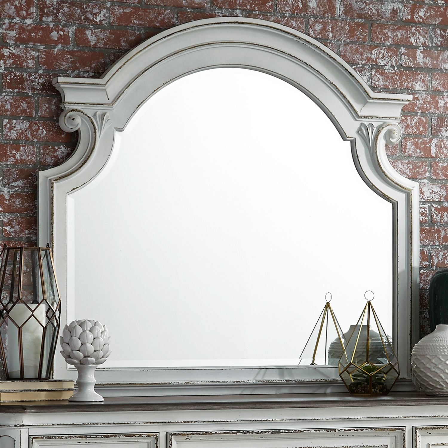 Liberty Furniture Magnolia Manor Landscape Dresser Mirror