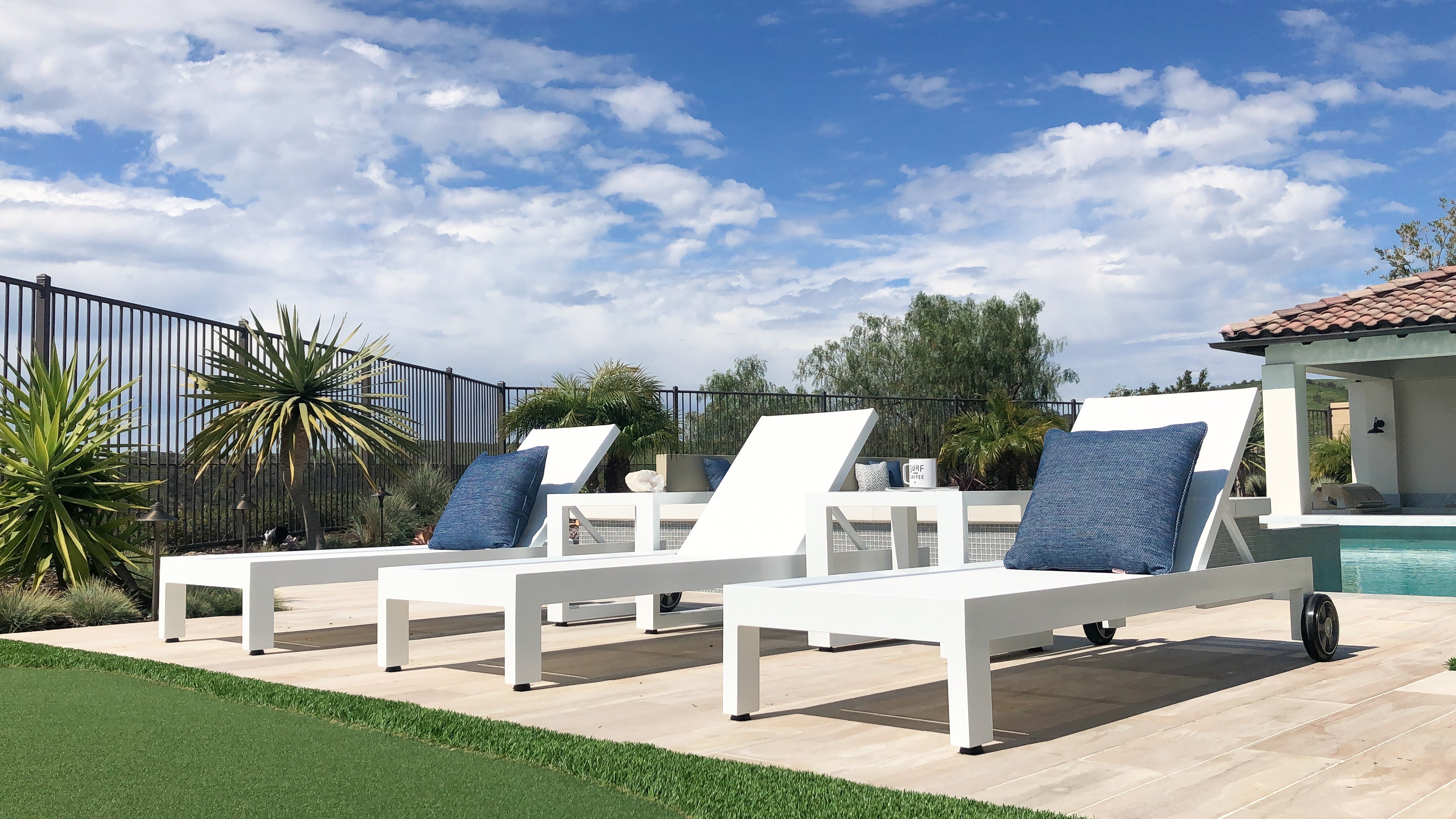 Outdoor Adjustable Sling Chaise