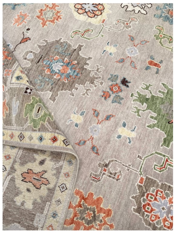 Kula 8 x 12 Rug