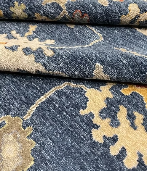 GRAND OUSHAK 10'4"X13'11" RUG