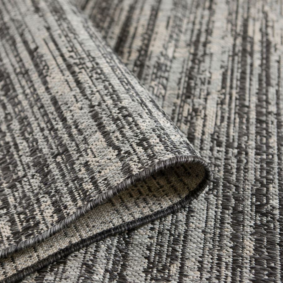 Indoor/Outdoor Rug 8 x 10