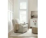 HF Custom Aubrey Aubrey Swivel Chair