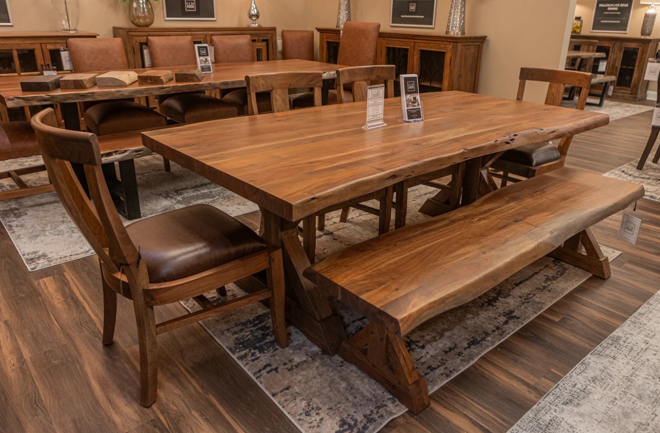 AVELLANAS 84" DINING TABLE