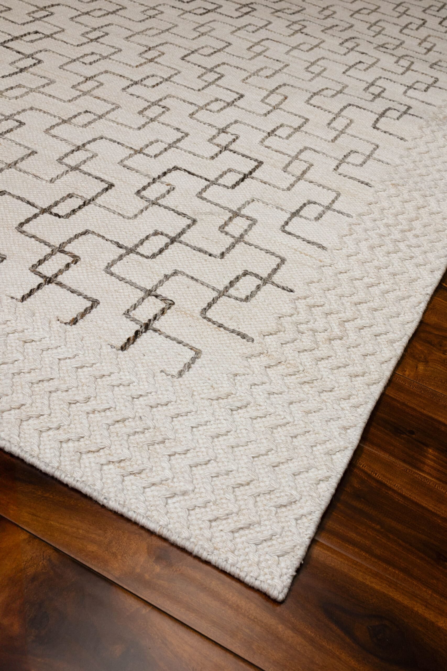 Rug 8x11 Benchmark Pebble