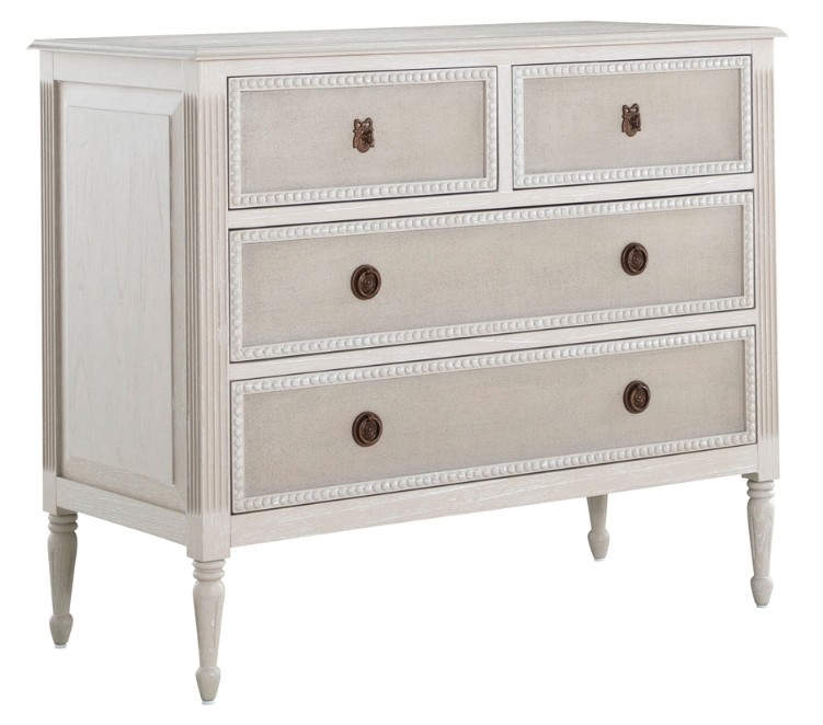 CAROLINE CHEST