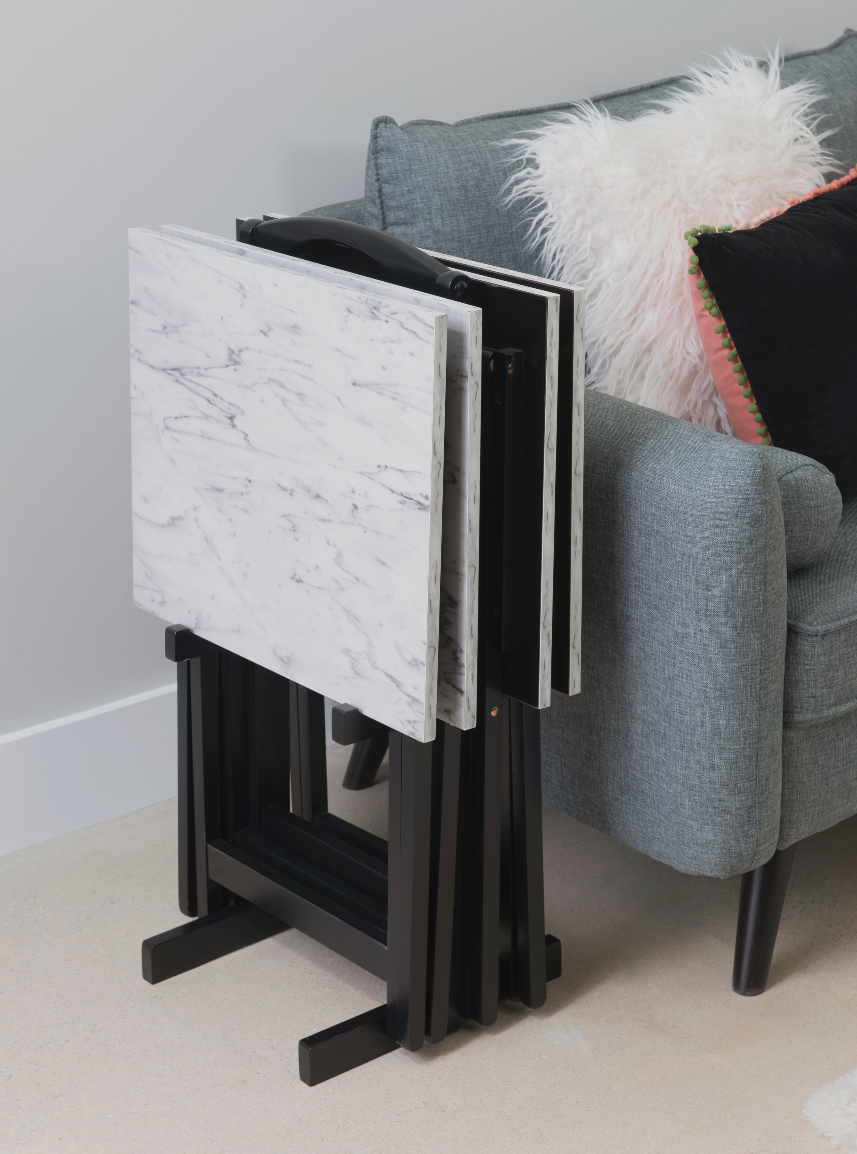 Linon Linon White Faux Marble Tray Set