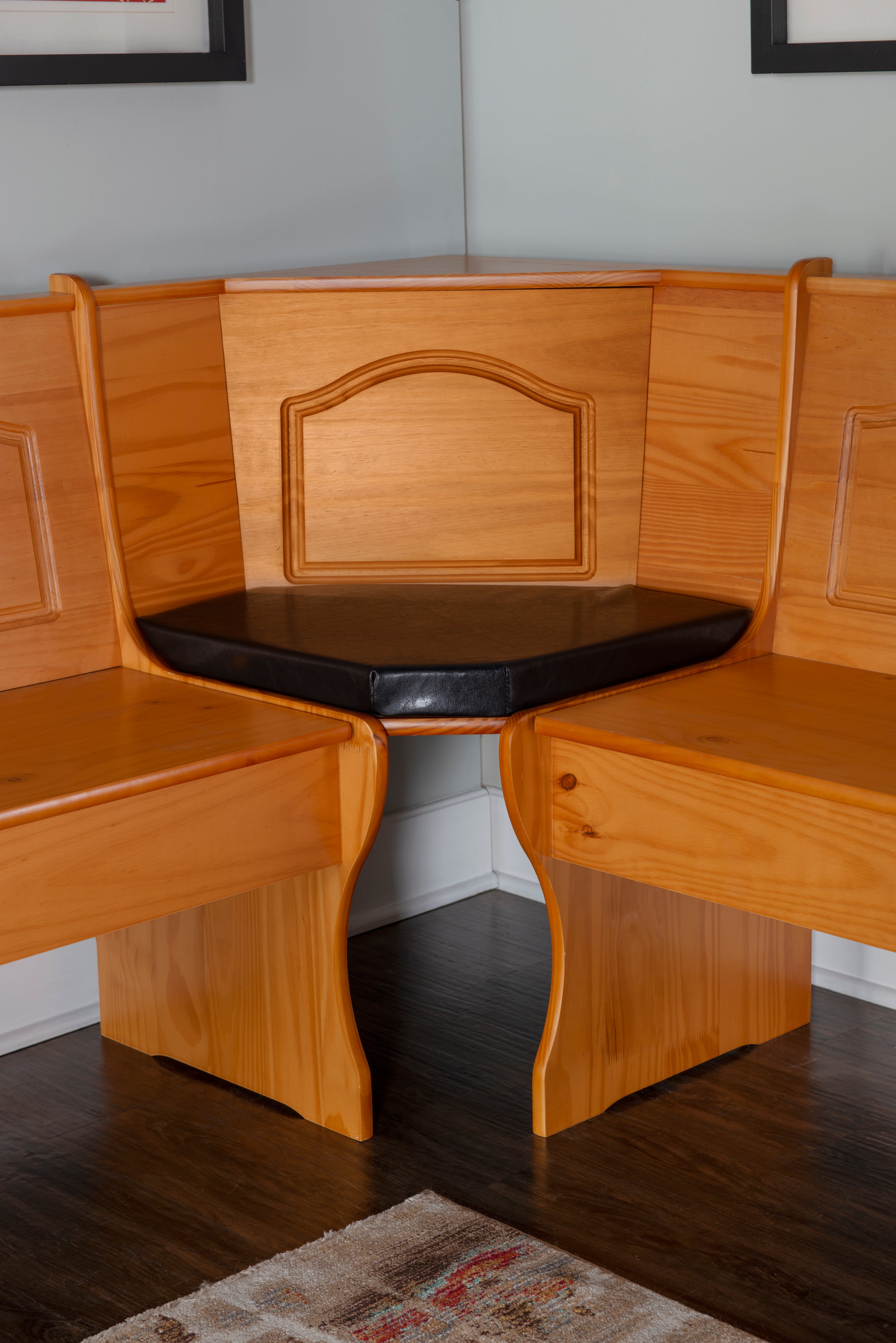 Chelsea Cushion Set *Nook Not Included*