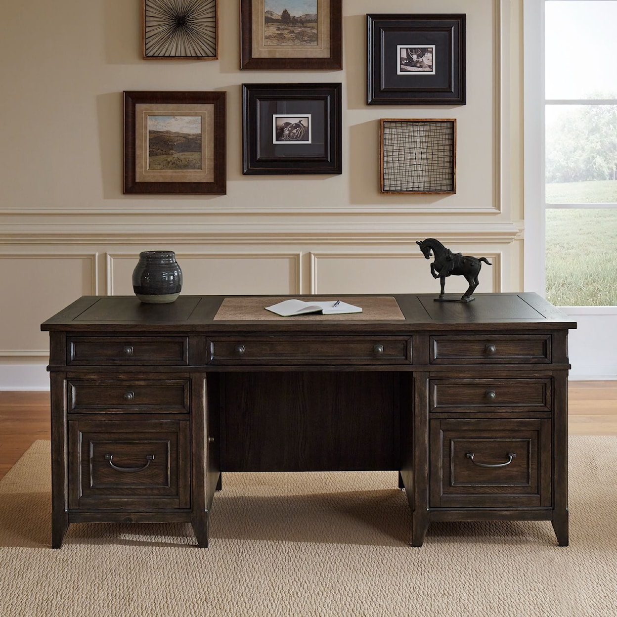 Liberty Furniture Paradise Valley Executive Desk