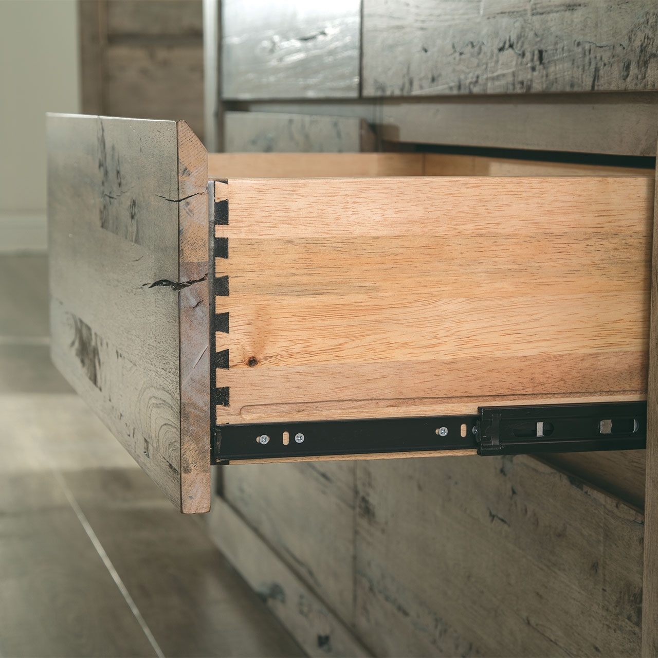 Napa Furniture Design Renewal 5-Drawer Chest