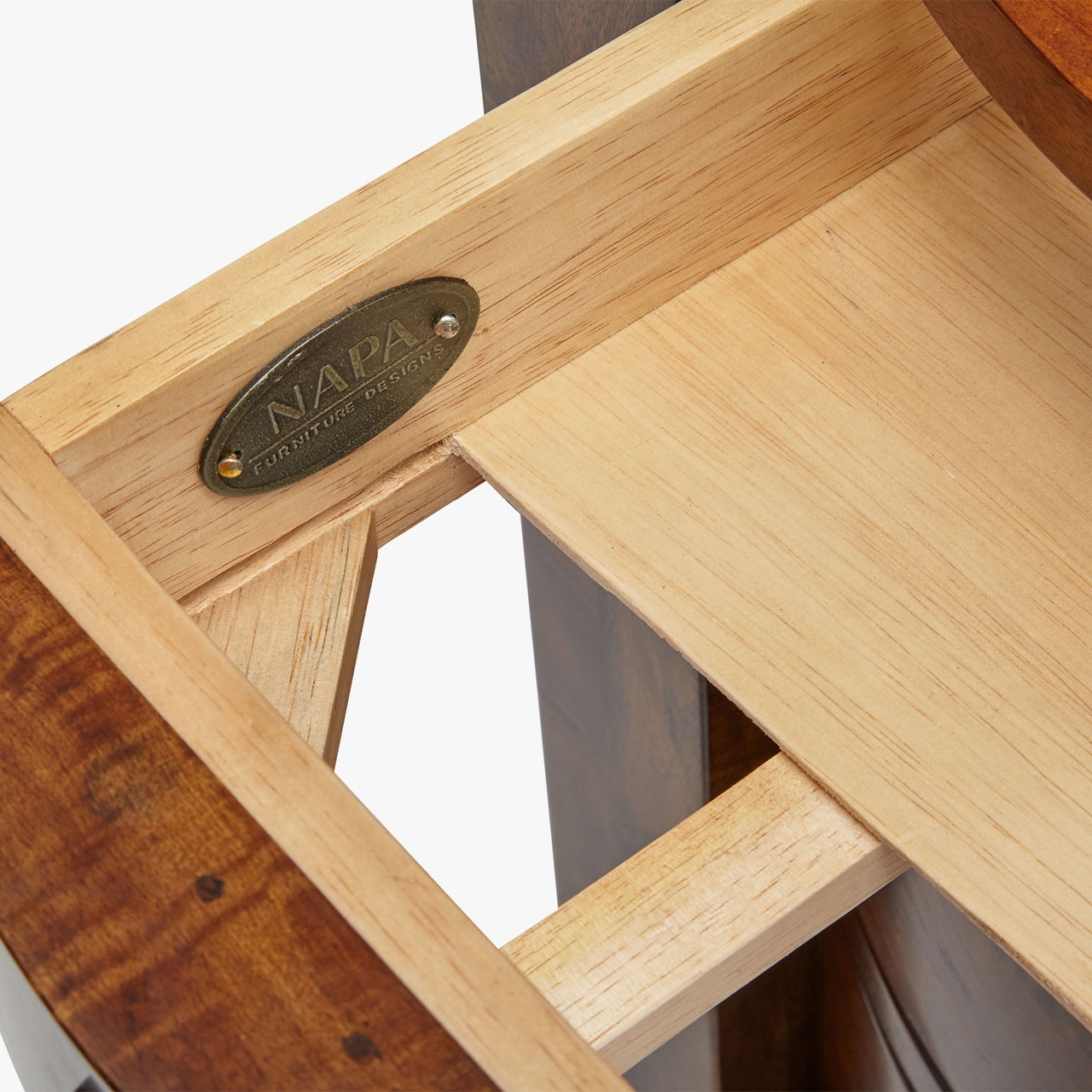 Napa Furniture Design Whistler Retreat 3-Drawer Nightstand