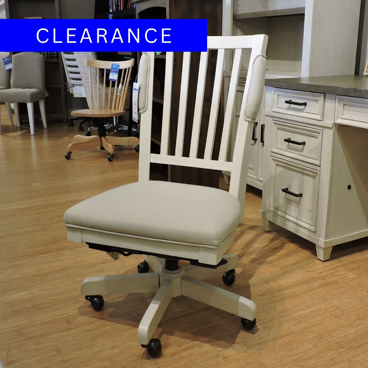 Miscellaneous Clearance Desk Chair